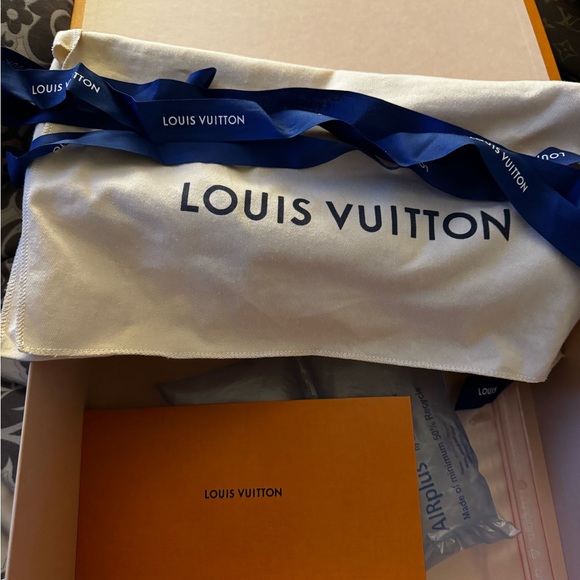 Louis Vuitton Pochette Metis in very good  condition. Made in France - Picture 8 of 14